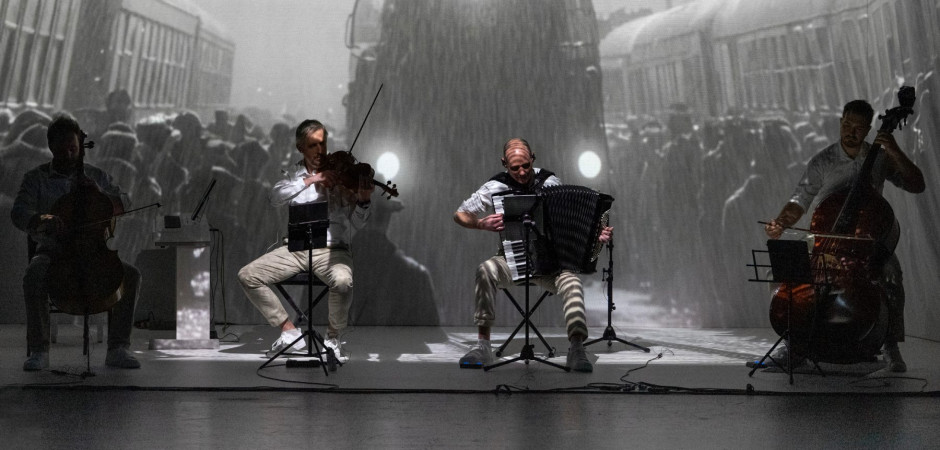 MUSIC OF LIGHTS ROZZÁŘILO JABLONECKÉ DIVADLO