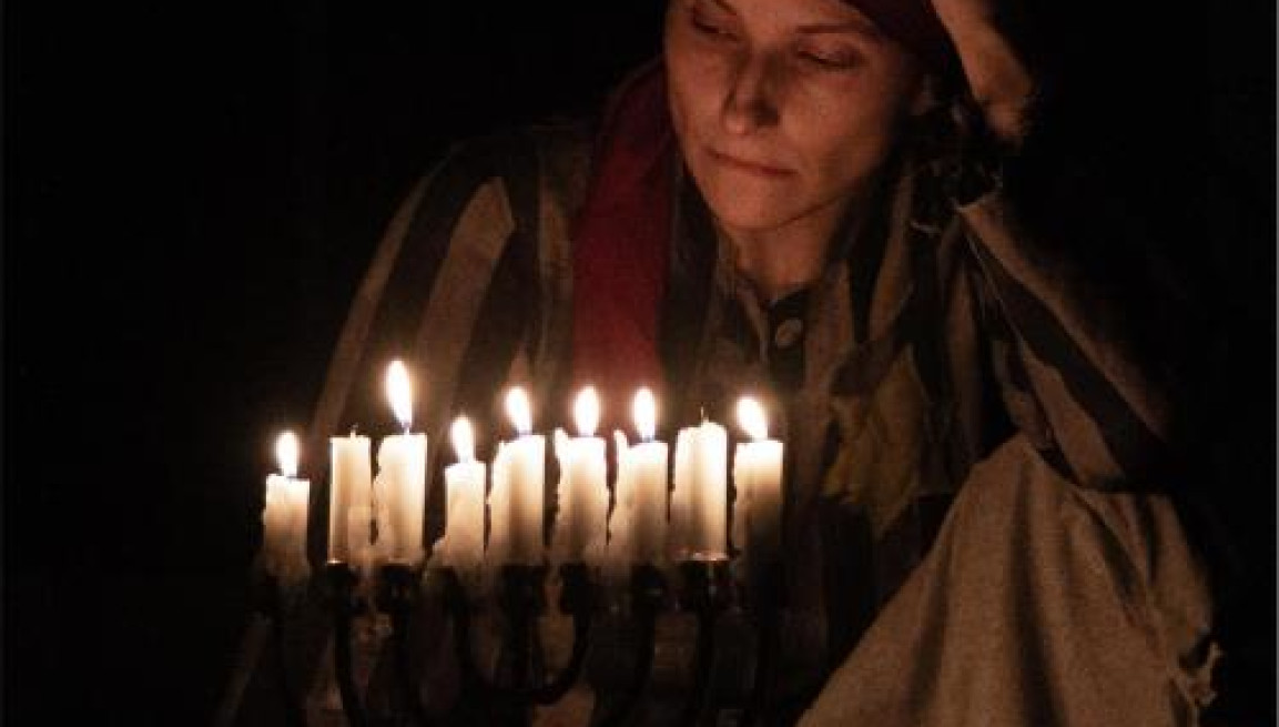 KLÁRA 3847 ANEB PŘÍLIŠ MNOHO HVĚZD